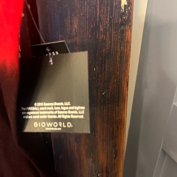 Fireball Whiskey Red and Black dip die Tank Top size Large NWT - Picture 4 of 8